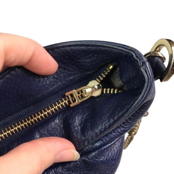 Vince Camuto blue leather bag - Picture 5 of 7